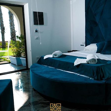 Moonluxuryresort Licola Bagian luar foto